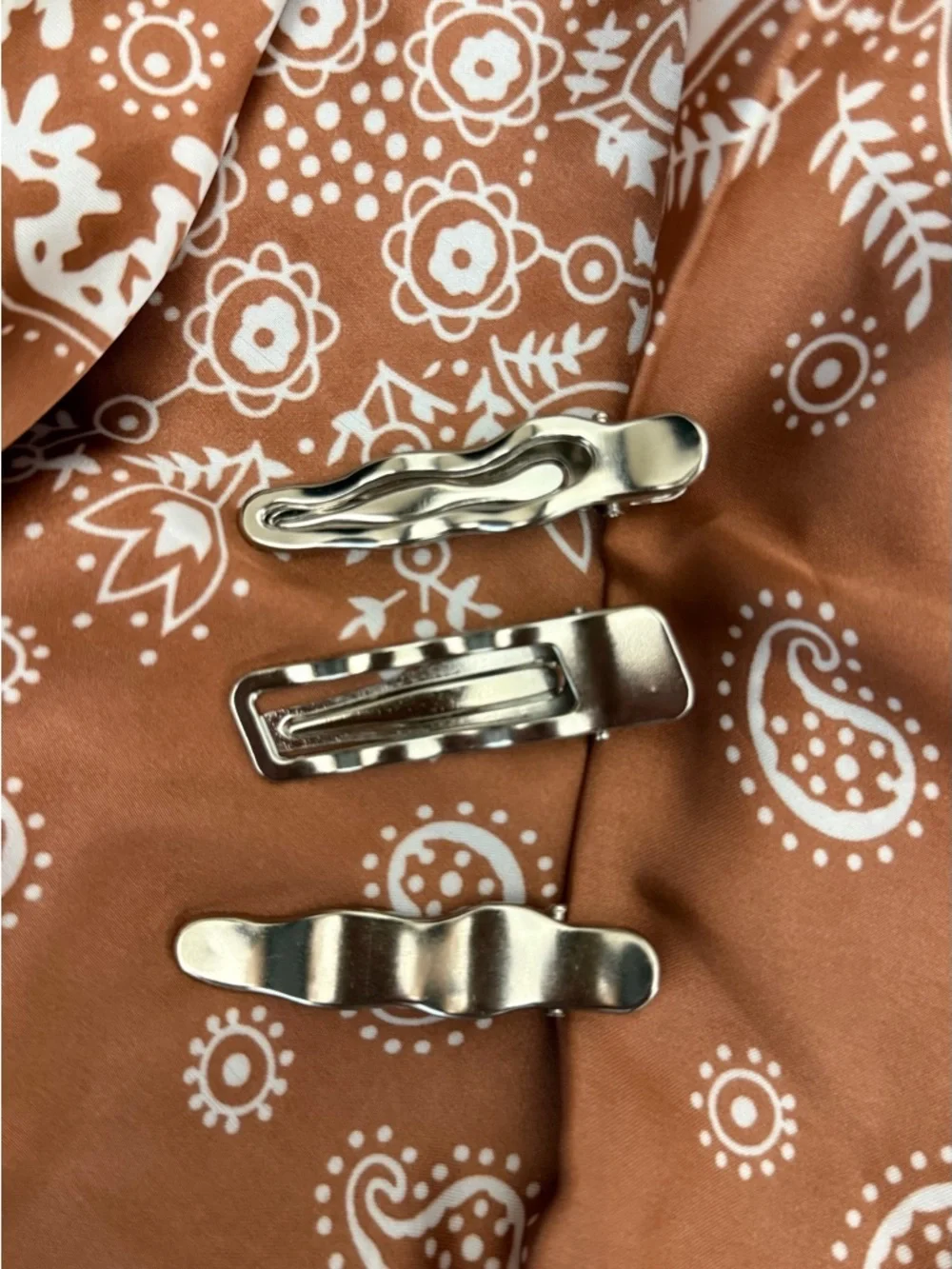 Silver Hair Clips Set Women’s Minimalist Metal Barrettes Wavy Rectangle